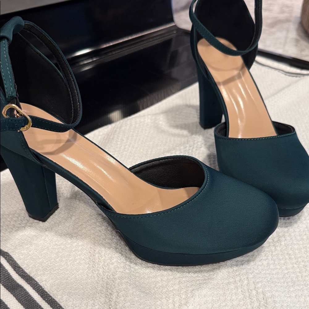 Elegant Teal High Heels